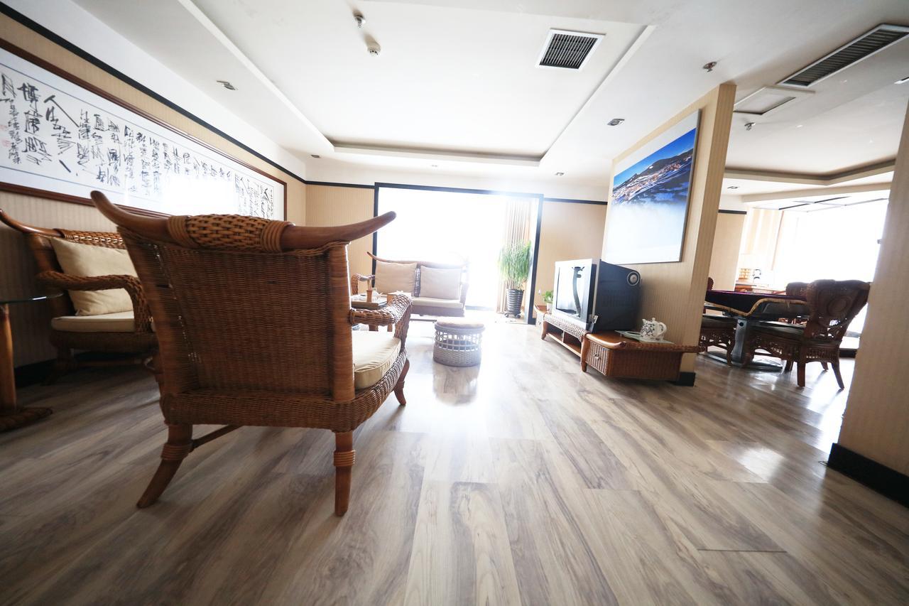 Hotel Xinjiang Yema International Clubhouse à Urumqi Extérieur photo