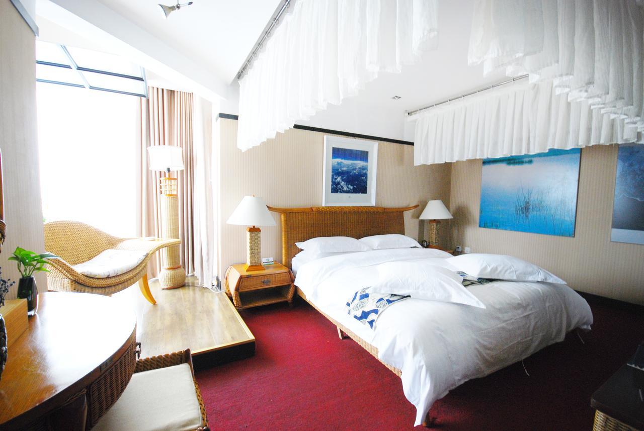 Hotel Xinjiang Yema International Clubhouse à Urumqi Extérieur photo